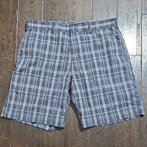 Champions Pro Men's Navy Checkered Flat Front Shorts Size 36